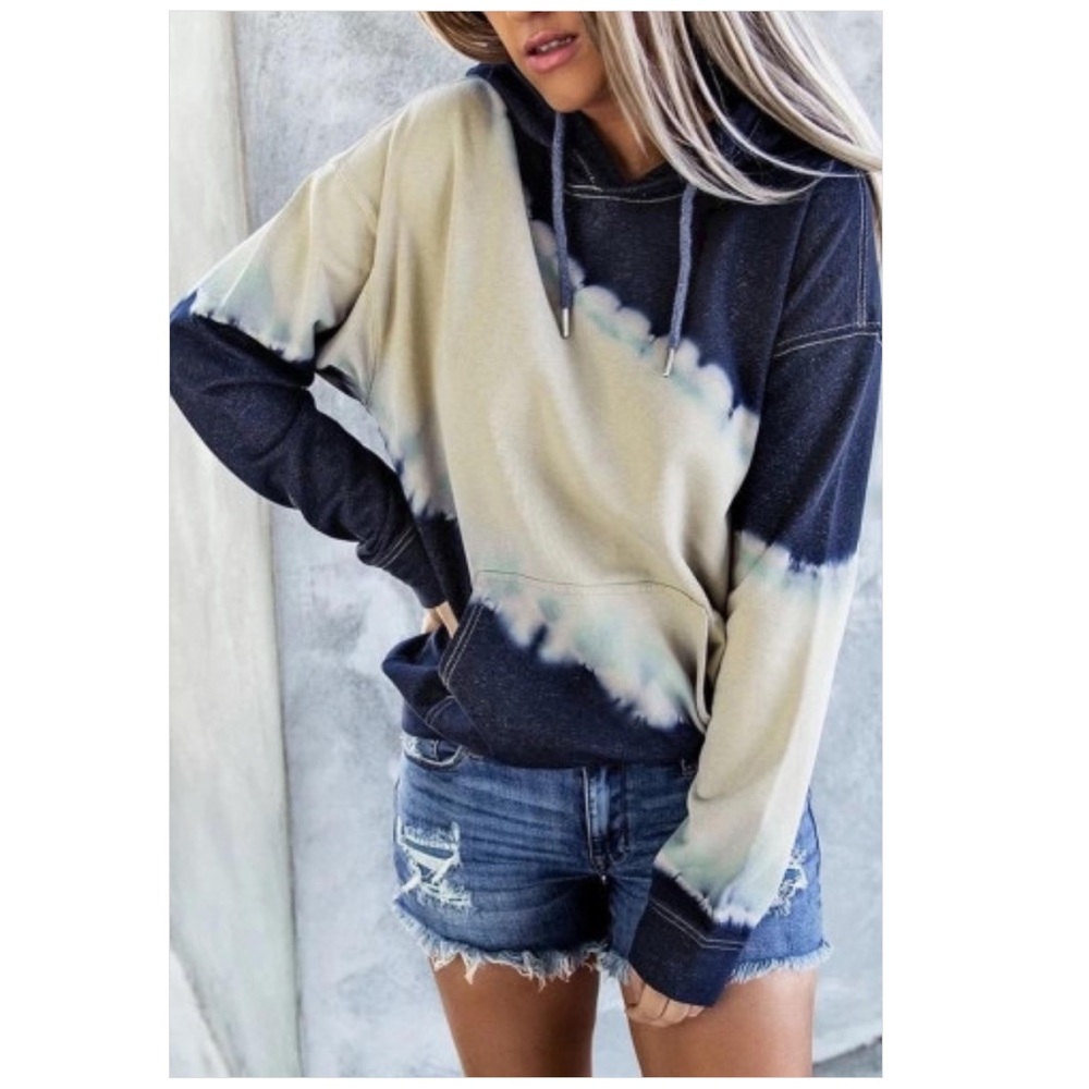 NWOT Tie-dye Hooded Sweatshirt